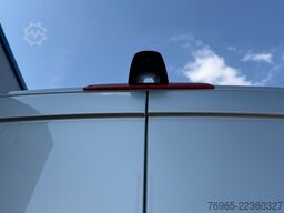 MERCEDES-BENZ Sprinter 314 AUTOMATIK NAVI DISTRONIC KAMERA LED