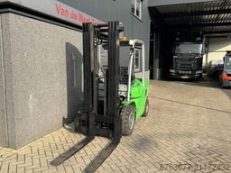 CESAB M325D Triplo 470 Freelift / Sideshift / 4e functie Toyota Diesel 2015