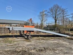Laadbrug Laadbrug 12t met klapstel