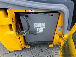 Jungheinrich EFG 215 / Triplex: 4.25m! / SS / nur 2.184h!