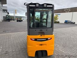 Jungheinrich EFG 215 / Triplex: 4.25m! / SS / nur 2.819h!