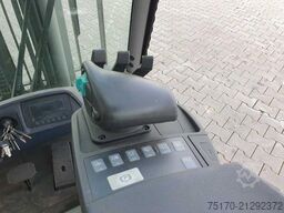 Jungheinrich EFG 215 / Triplex: 4.25m! / SS / nur 3.488h!