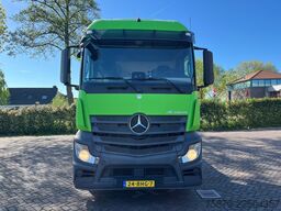 Mercedes-Benz Actros 1943