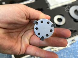 SARA 3-point internal micrometer