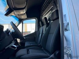 Mercedes-Benz Sprinter 319 CDI 4x4 3665 Klima AHK Kamera