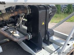 New Industrial Chiller CARRIER - 537 KW | With warranty