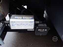 MERCEDES-BENZ 2533 Antos*7,3m Schwenkwand*LBW*Lift/Lenk*2x AHK