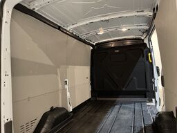 Ford E-Transit L2H2 Trend 68 kWh 184 PK / 100% Elekt...