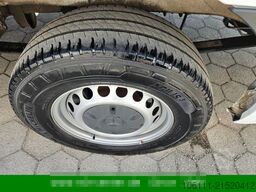 MERCEDES-BENZ Sprinter 319 CDI V6 RWD L3 / L4/MAXI/MBUX/PDC