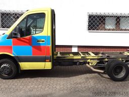 MERCEDES-BENZ Sprinter 516 Automatik Klima zwillingsbereift