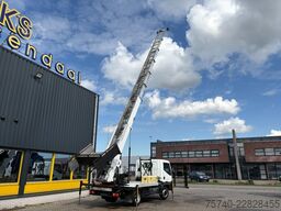 Nissan NT400 + 29 METER LADDER/VERHUIS LIFT + HYDROLIC...