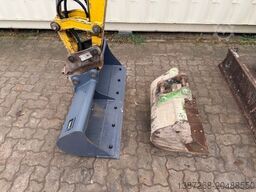 KOMATSU PC26MR-3 / 2020 BJ / 2 x Löffel