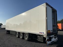 Schmitz Cargobull SKO 24 Doppelstock Liftachse Carrier Vector HE19