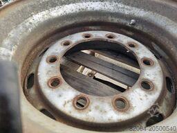 UNKNOWN 11.75 R 22.5 DISC RIM