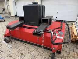 Kehrmaschine Gründig GSX 2000/670L. 