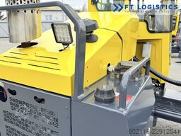 Combilift C4000 GAS DUPLEX 4600 FORK POSITIONER