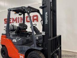 Toyota 11374 - 02-8FGF25