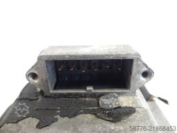 Fanuc A06B-0061-B003 AC Servomotor SN: C156F28C3 + Pulsecoder A860-2020-T301