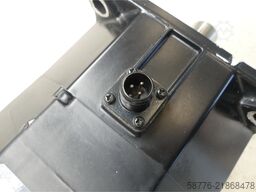 Fanuc A06B-0141-B177 # E000 AC Servo Motor SN: C962A4232
