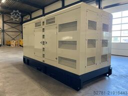 Cummins KTAA19-G6A - 700 kVA Generator - DPX-19848