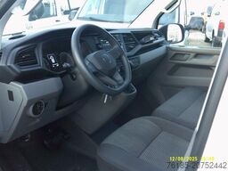 VOLKSWAGEN T6.1 9-Sitzer-Stoff DSG Getriebe 1. Hand