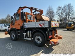 Mercedes-Benz Unimog U 318