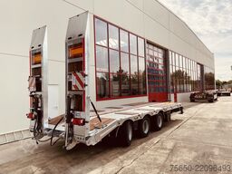 Möslein TT 31  31 t GG Tridem- Tieflader 3 Achs, gelenktNeufahrzeug