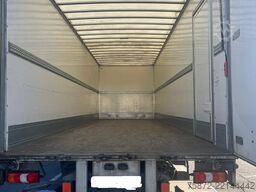 Mercedes-Benz ACTROS 1827 19T FURGON EURO 6