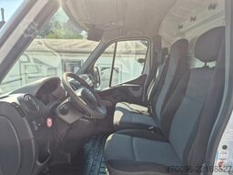 NISSAN NV400 Kastenwagen L2H2 3,5t PRO