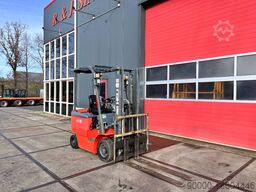 Heli CPD 15 1500 kg freelift / sideshift
