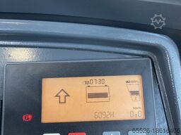 Jungheinrich EZS 570 / 6092 Std.