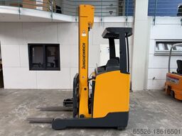 Jungheinrich ETV 214 / 5355 Std.