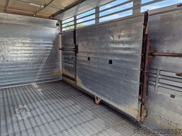Iveco Eurocargo 75.190 - Finkl Livestock 1 deck - 9.0...