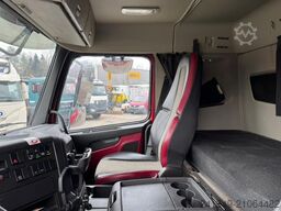 VOLVO FMX-460 8x4 Dumper