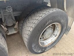 MERCEDES-BENZ AROCS 3340 8x4 Betonmischer Intermix P10C UL
