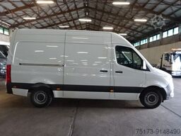 MERCEDES-BENZ Sprinter III Kasten 319 CDI V6 7G-tronic MBUX