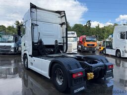 SCANIA S450 4x2