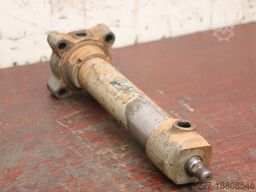 Orsta Hydraulik B1-40/18x200 /O  Hub 200 mm