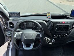 IVECO Daily 70C18 Abschlepper Verschiebeplateau Winde