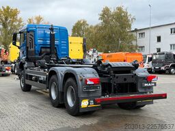 MAN TGS 26.400 6x6 BB Abrollkipper HIAB Optima 20S56