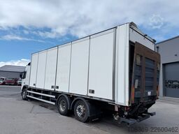 VOLVO FM 330 6x2*4 Side opening 8.7 m