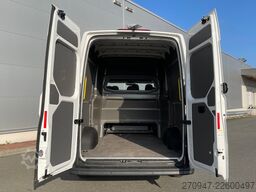 VW Crafter MIXTO 35 L4H3 NAV AHK äden