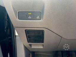 VW Crafter Kasten 35 L4H3 AHK RFK äden