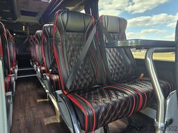 Mercedes-Benz Sprinter 517 Tourismus VIP 19+1+1 Plätze