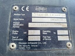Doosan DX140LCR-5 with PowerTilt OQ65 quickcoupler (without bucket)