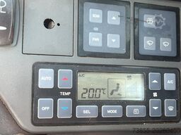 Doosan DX140LCR-5 with PowerTilt OQ65 quickcoupler (without bucket)