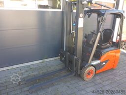 Linde E15