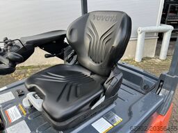 Toyota 8 FBE 16 T / nur 420 h!