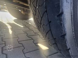 Renault D wide