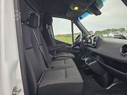 MERCEDES-BENZ SPRINTER 317 L3H2 Automaat MBUX10